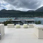 Willa Panoramic Lagoon View *